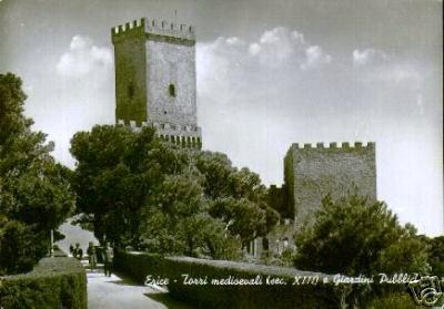 Vecchia Trapani 045 - Erice - Cartolina - Torri Medievali.jpg - Created by ImageGear, AccuSoft Corp.